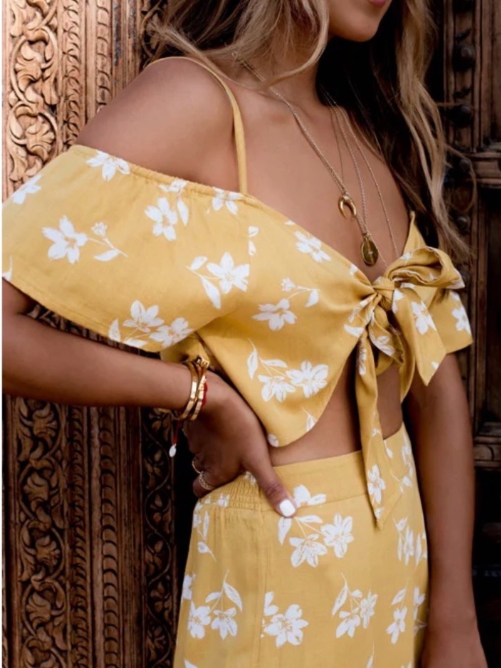 Billabong Sincerely Jules Life On Hold Top tie up floral tropical